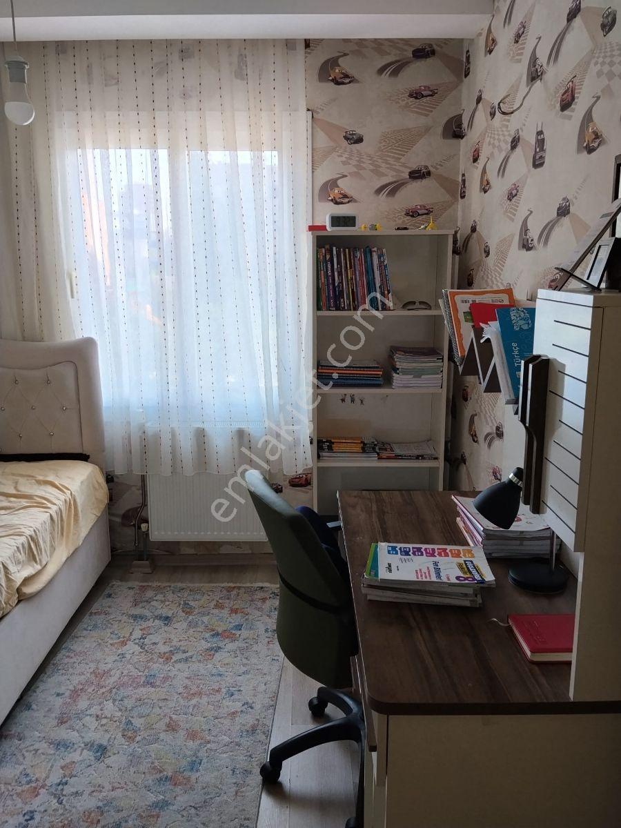 Taha Gayrimenkul'den Emin Evine Uygun Akkent Mah 8 Yıllık Bina - Görsel 6