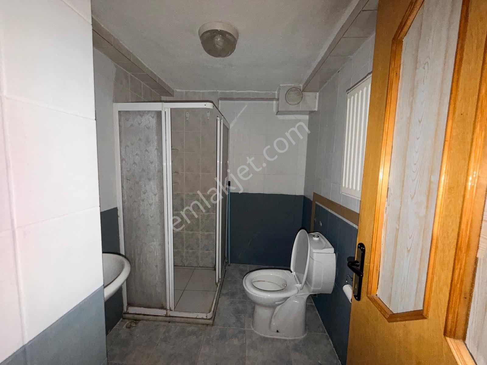 Cennetayağı Mahallesi'nde 3+1 Kiralık Daire - Görsel 16