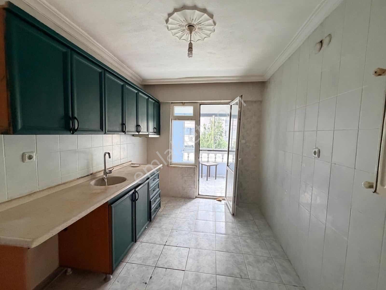 Cennetayağı Mahallesi'nde 3+1 Kiralık Daire - Görsel 18