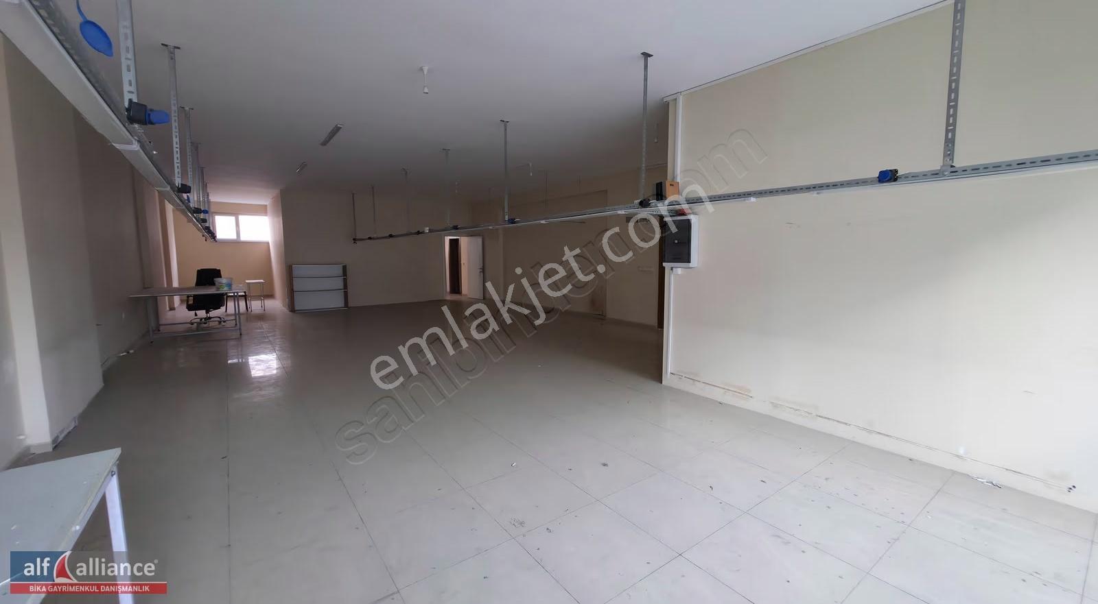 İkitelli Caddesi'nde 250m² Kdv'li Ofis & İşyeri -m9 Metro Yakını - Görsel 4