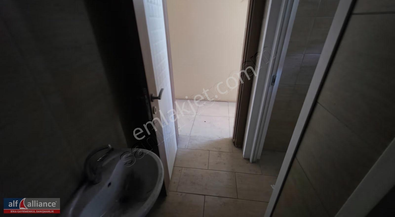 İkitelli Caddesi'nde 250m² Kdv'li Ofis & İşyeri -m9 Metro Yakını - Görsel 28