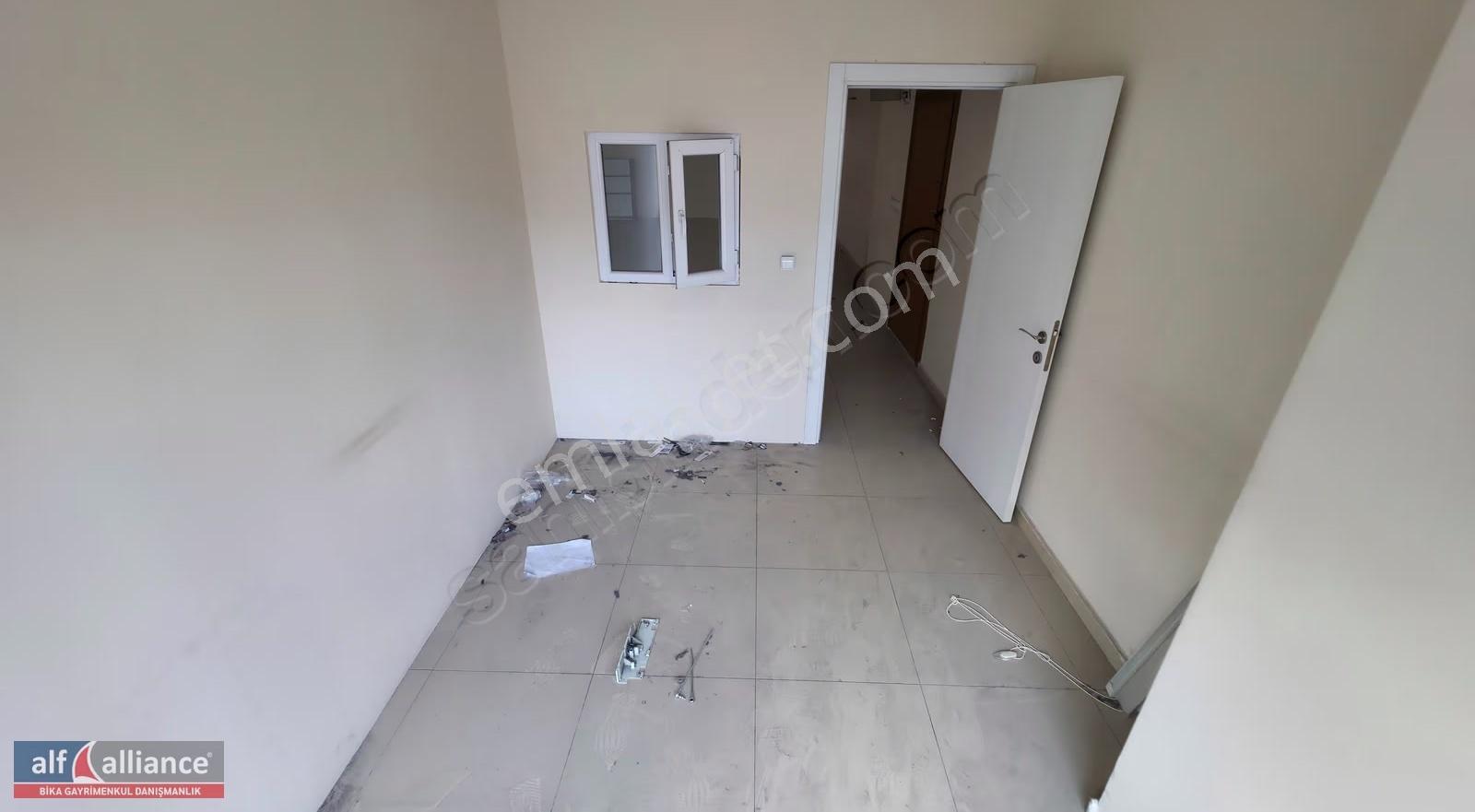 İkitelli Caddesi'nde 250m² Kdv'li Ofis & İşyeri -m9 Metro Yakını - Görsel 27