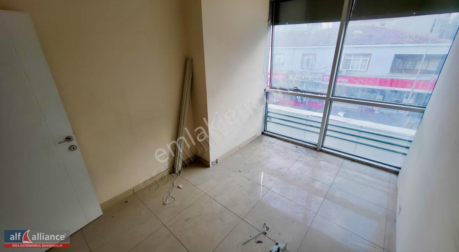 İkitelli Caddesi'nde 250m² Kdv'li Ofis & İşyeri -m9 Metro Yakını - Görsel 15