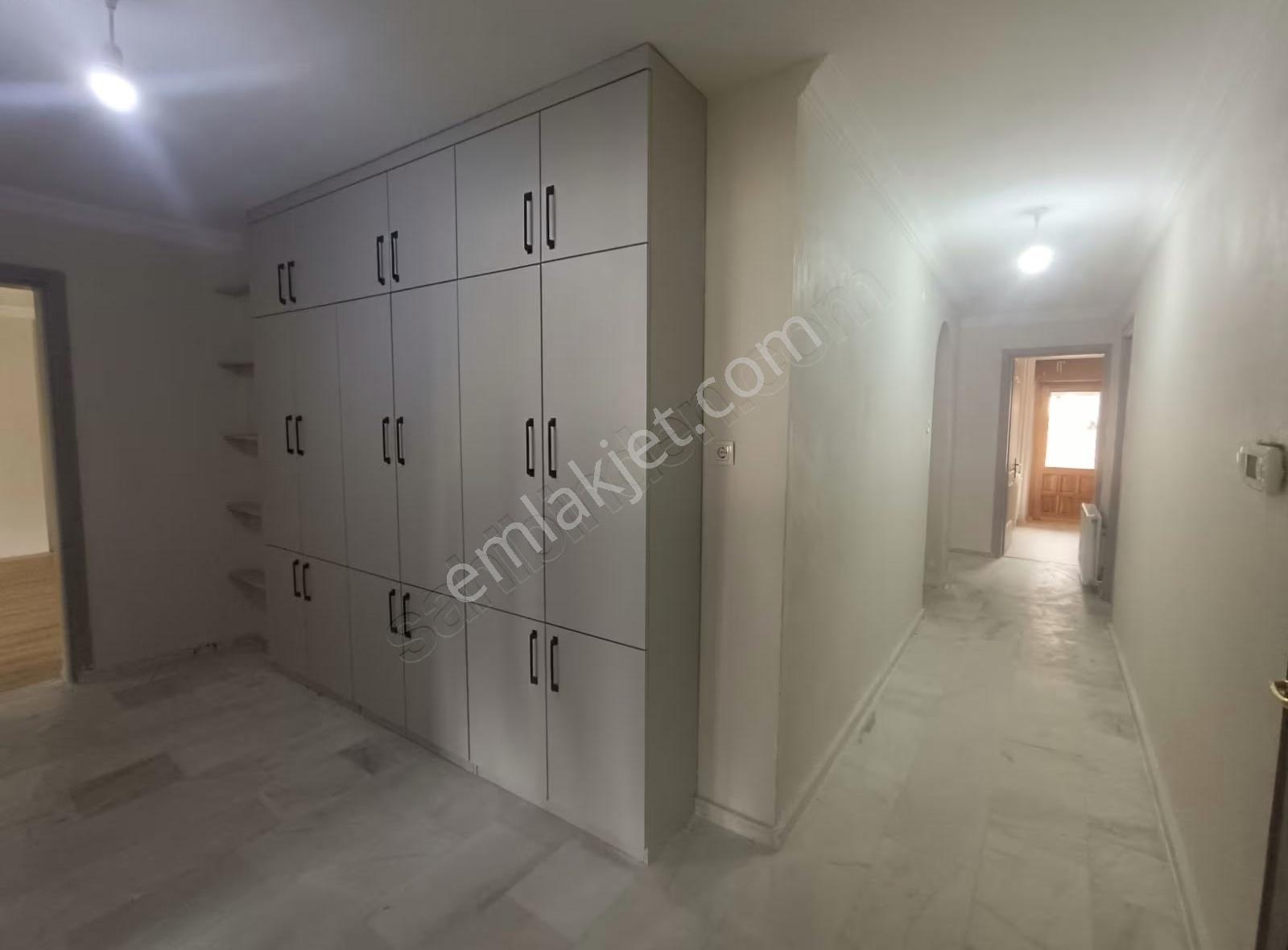 Tren Yoluna Cepheli Kiralık 4+1 Daire - Görsel 28