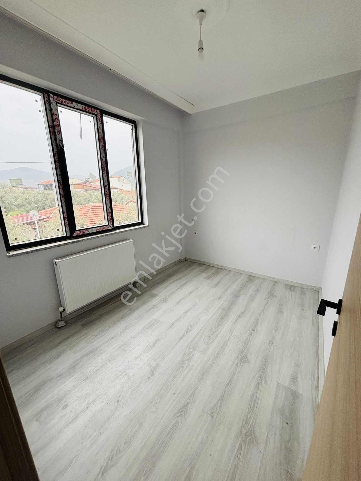 Bayırda Yatırımlık Fırsat 2+1 Kaçmaz Daire - Görsel 5