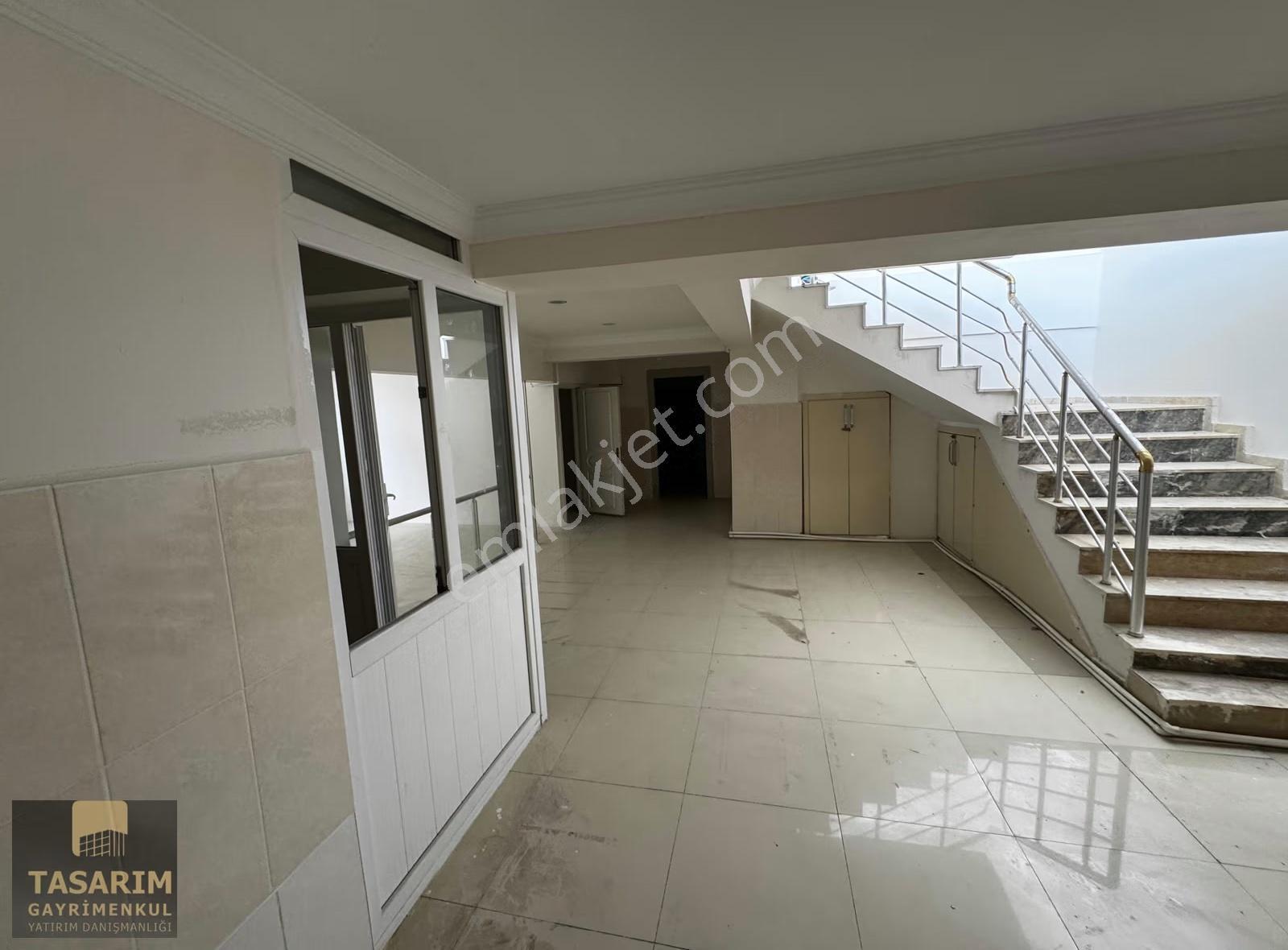 Bağlıca Sınırı İşlek Caddede Tabela Değeri Yüksek 450m² İş Yeri - Görsel 12