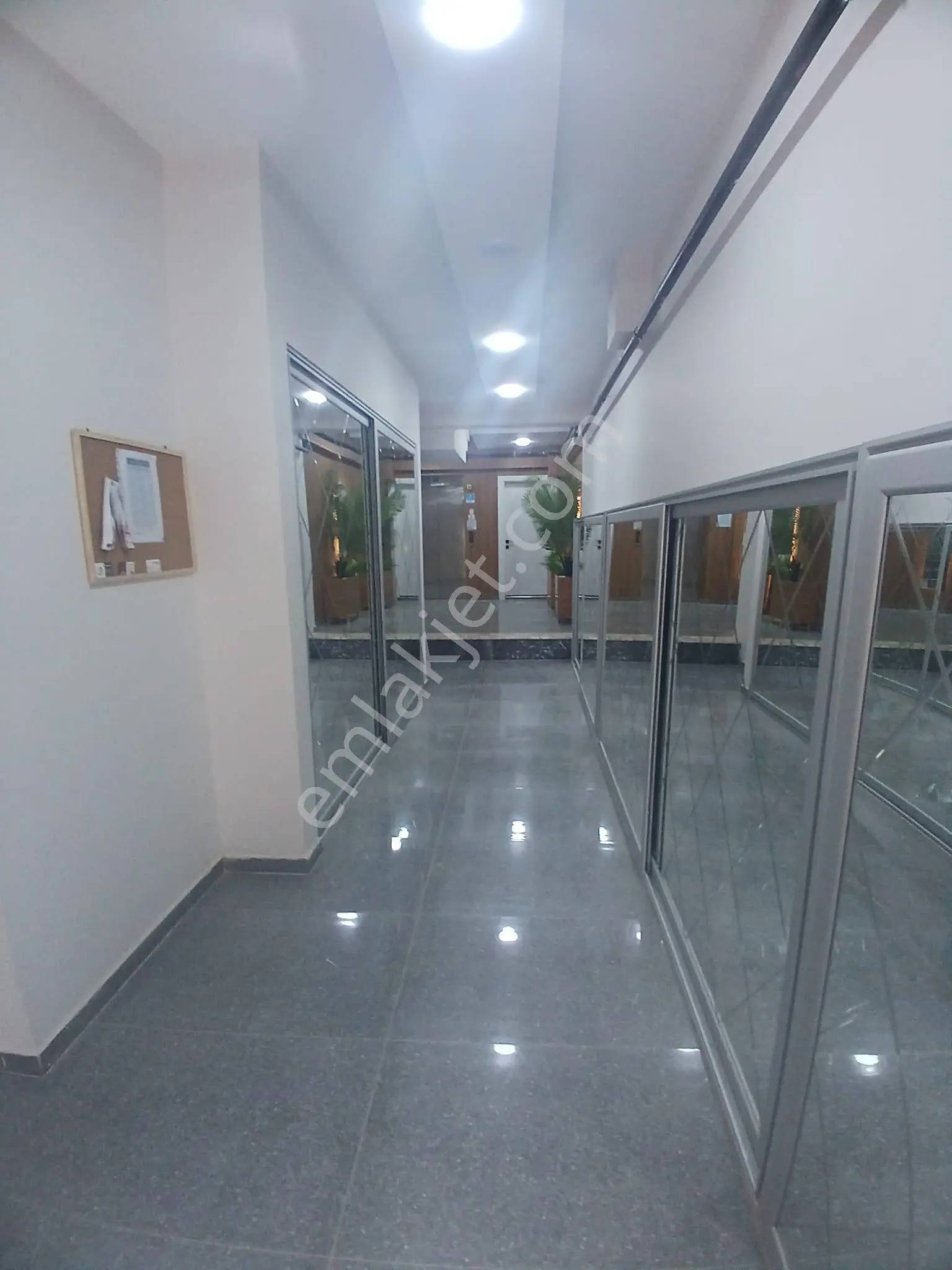 Cafeler Caddesi Satılık Lüx 1+1 Daireler - Görsel 2