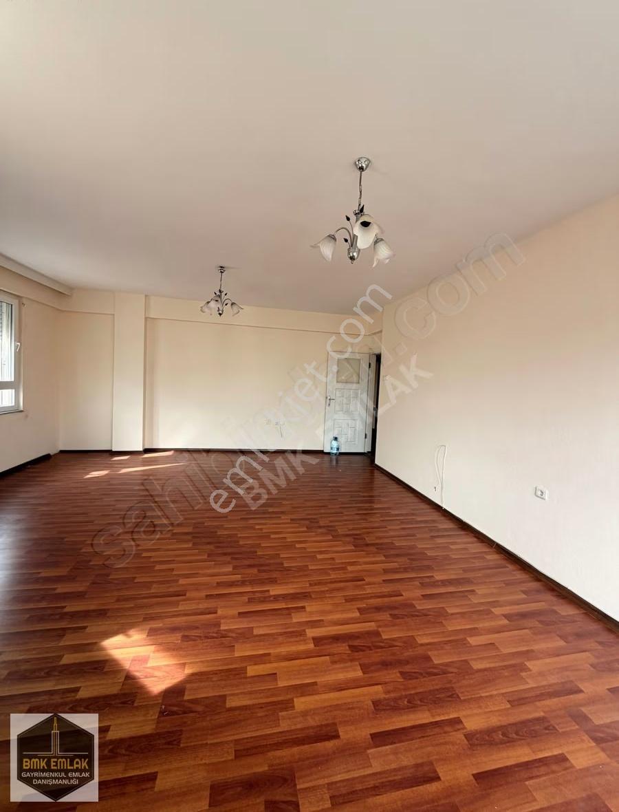 Bmk'dan Kumluca Merkezde 3+1 Cadde Üzeri Kiralık Daire - Görsel 14
