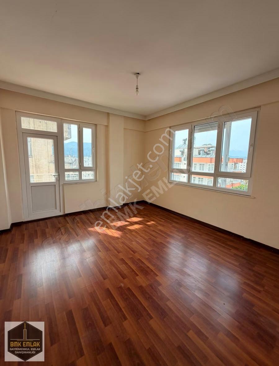 Bmk'dan Kumluca Merkezde 3+1 Cadde Üzeri Kiralık Daire - Görsel 22