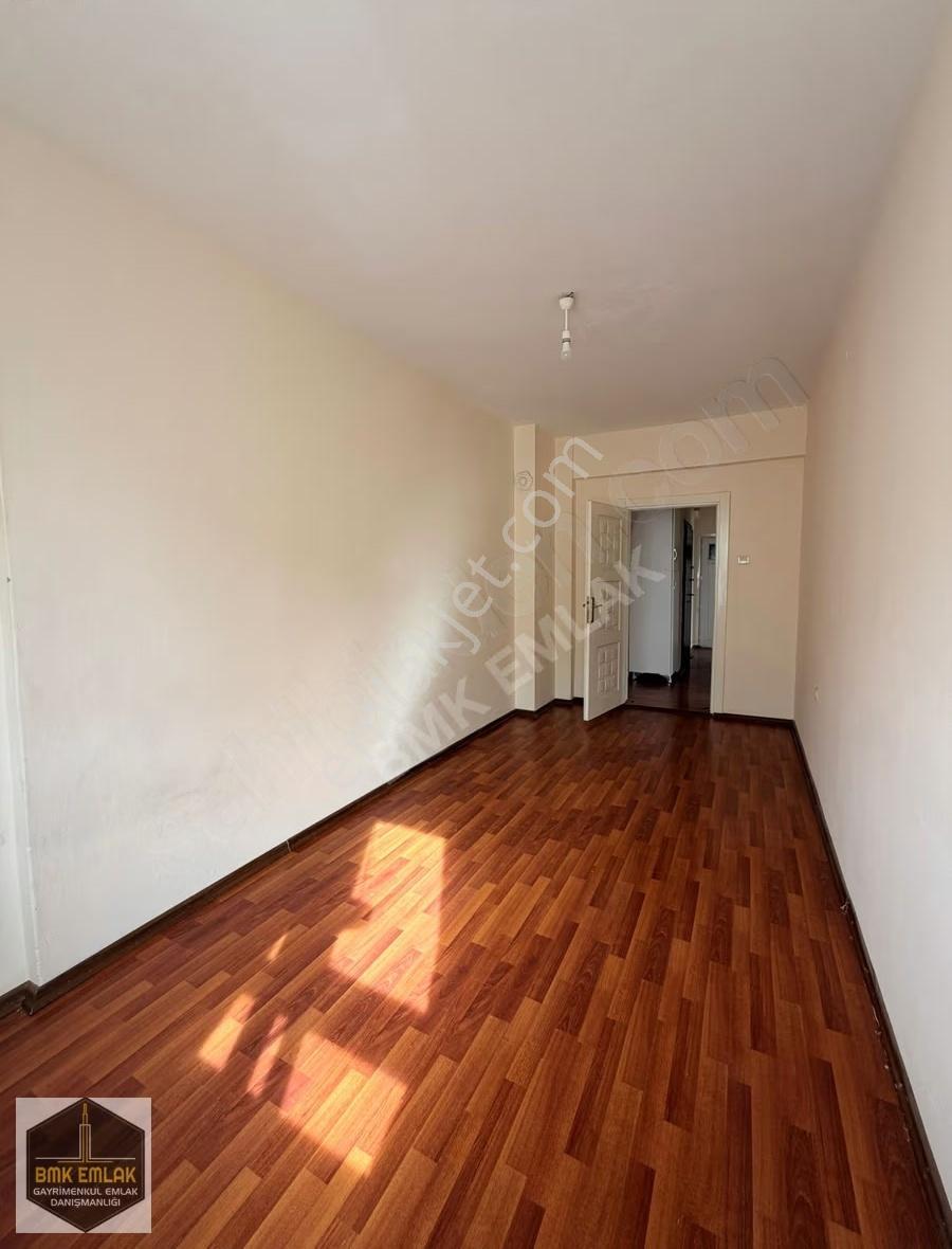 Bmk'dan Kumluca Merkezde 3+1 Cadde Üzeri Kiralık Daire - Görsel 6