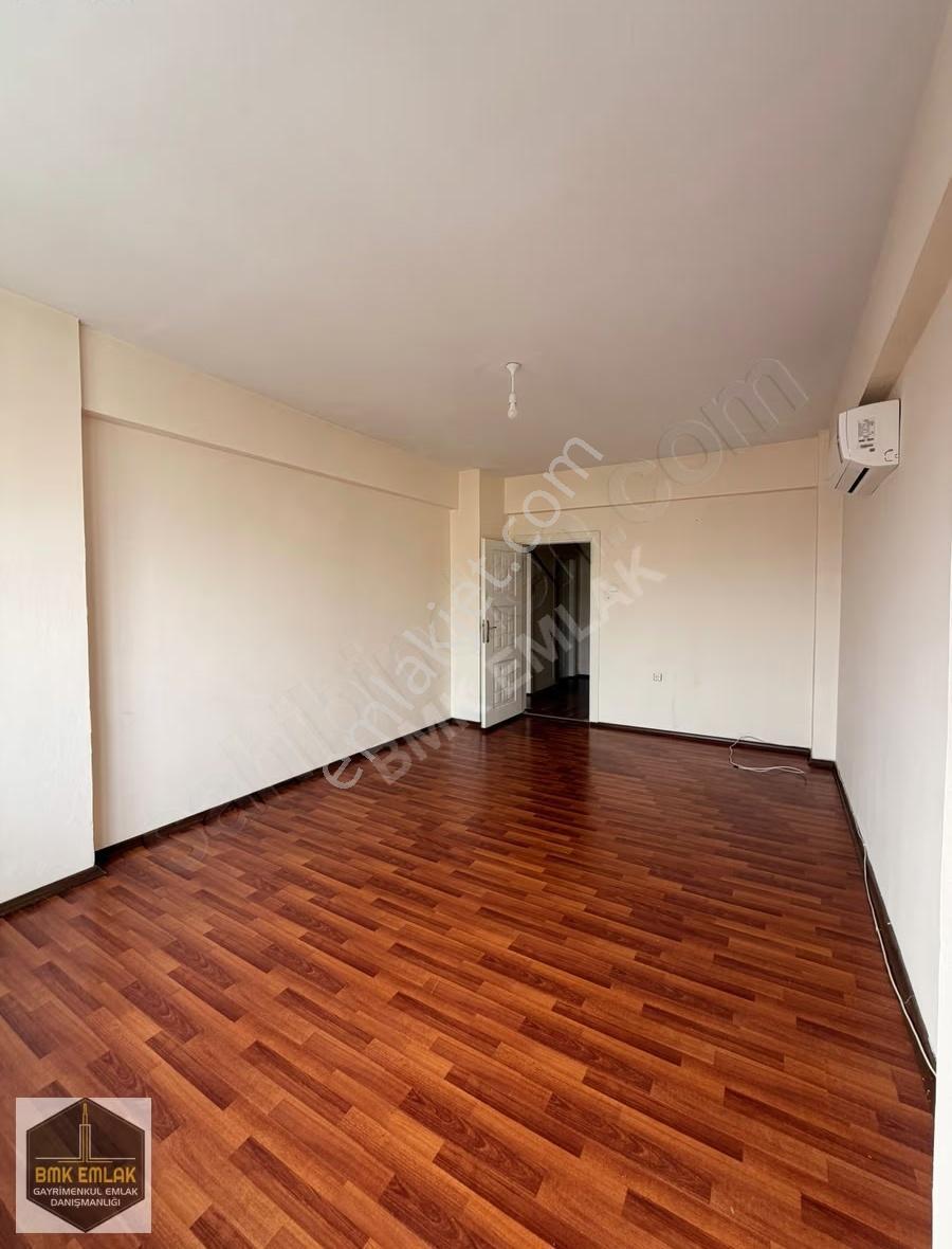 Bmk'dan Kumluca Merkezde 3+1 Cadde Üzeri Kiralık Daire - Görsel 23