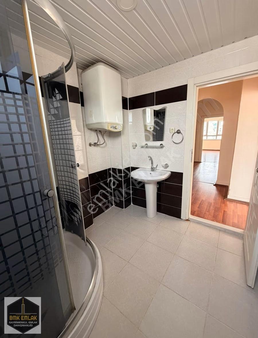 Bmk'dan Kumluca Merkezde 3+1 Cadde Üzeri Kiralık Daire - Görsel 33