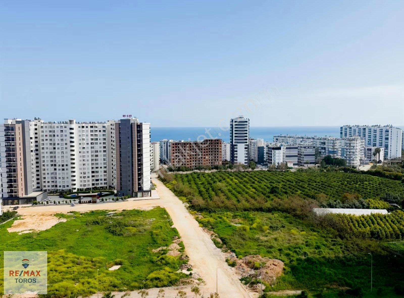 Remax Toros'tan Mezitli'de Merkezi Konumda Deniz Manzaralı 1+1 - Görsel 22