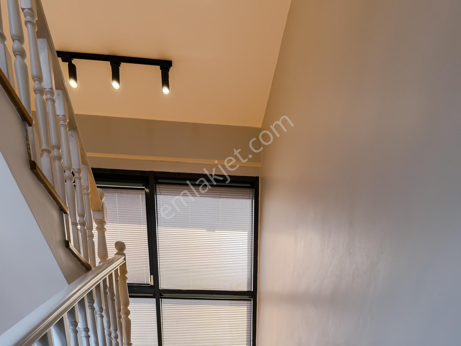 Ahlatlıbelde İskanlı 5+2 Villa-asansörlü-geniş Bahçeli - Görsel 18