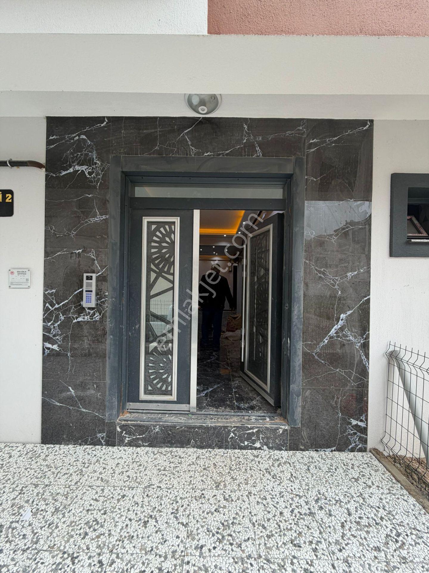 Bakırçay Üniversitesi Yakını Bahçeli 1+1 Daire - Görsel 29