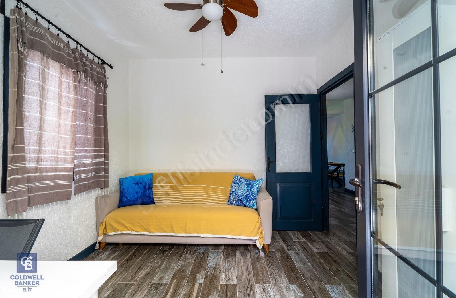 Akyarlar Kalekent Sitesi'nde 4+1 Plajlı Villa - Görsel 13