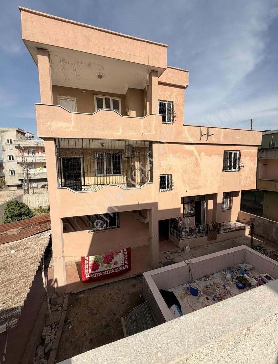 Adana Seyhan Sarıhamzalıda Köşebaşı Arsa + Ev Fırsatı! - Görsel 3