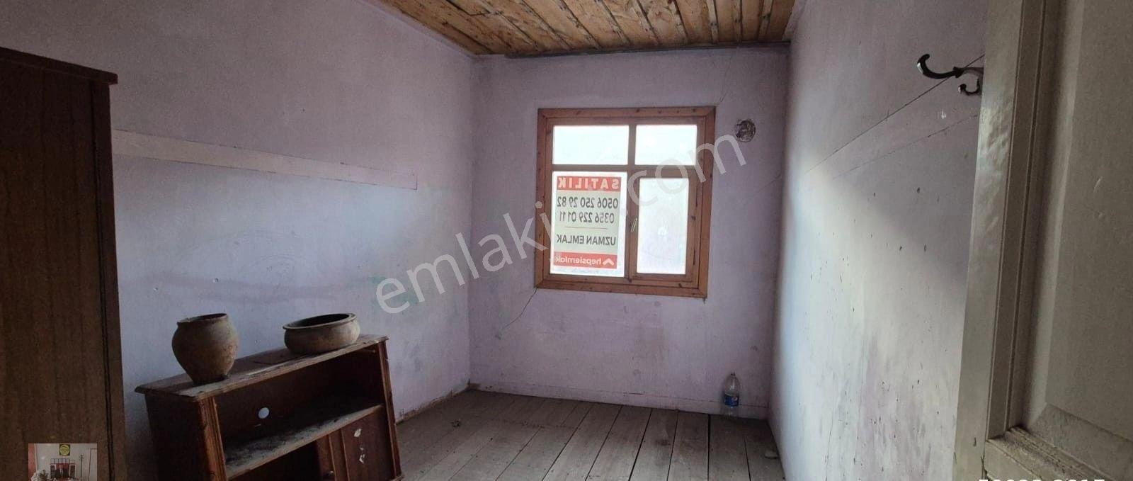 Tarihi Sulusokak İçinde Satılık 3+1 Müstakil Ev - Görsel 22