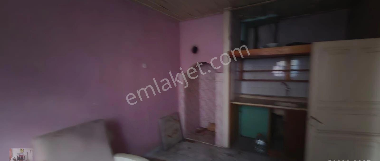Tarihi Sulusokak İçinde Satılık 3+1 Müstakil Ev - Görsel 21