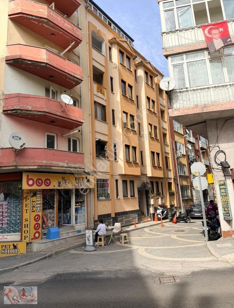 Namazgah Caddesi'nde Satılık 3+1 Asansörlü Daire - Görsel 6