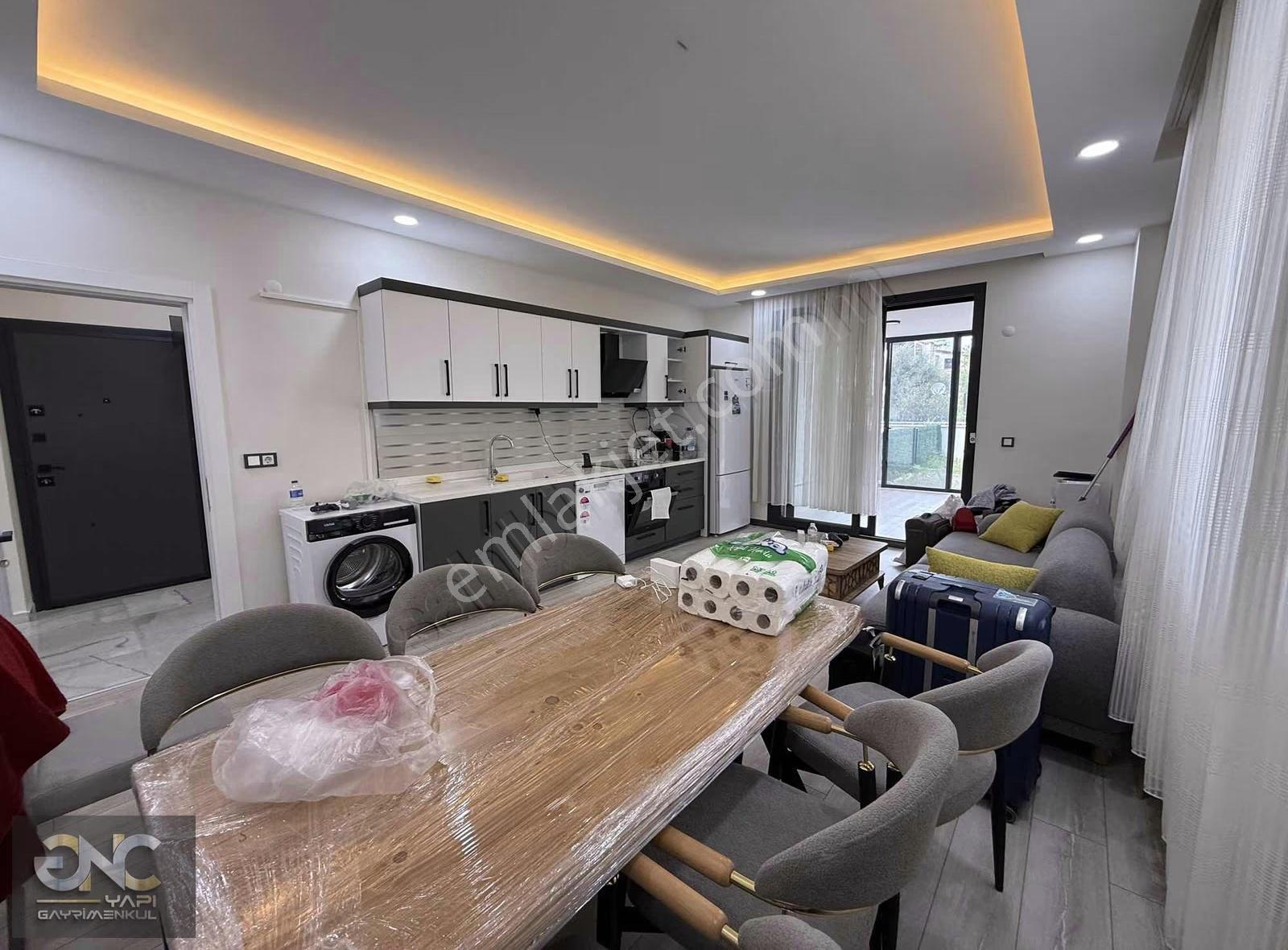 Akbük Merkez'de Eksiksiz Eşyalı Giriş Kat Yazlık - Görsel 26