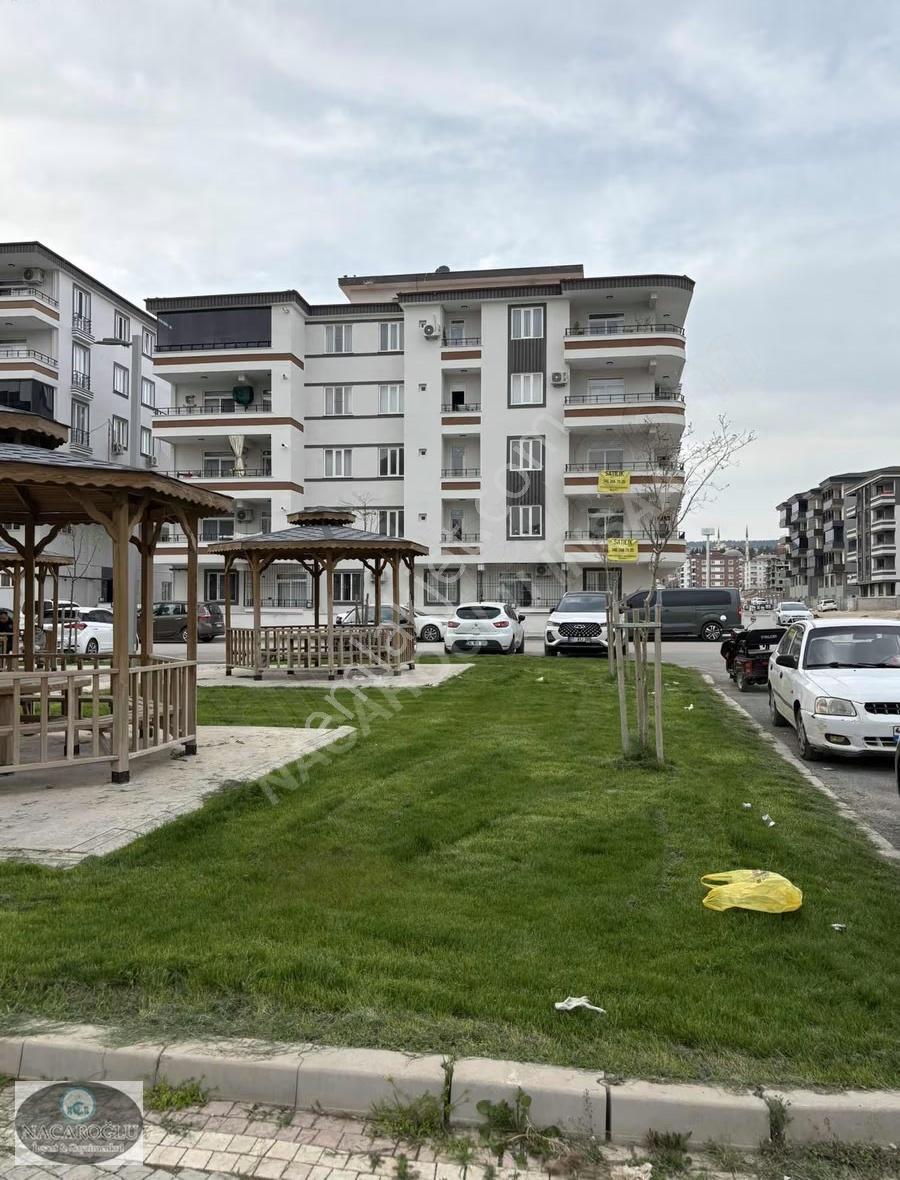 Ncr'den Ara Kat Yerden Isıtmalı Kapalı Garajlı 3+1 Daire - Görsel 32