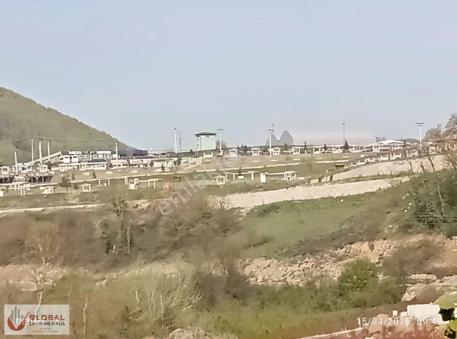 Global'den Köy İçinde Melen Çayı Manzaralı Müstakil Ev Ve Arsası - Görsel 19