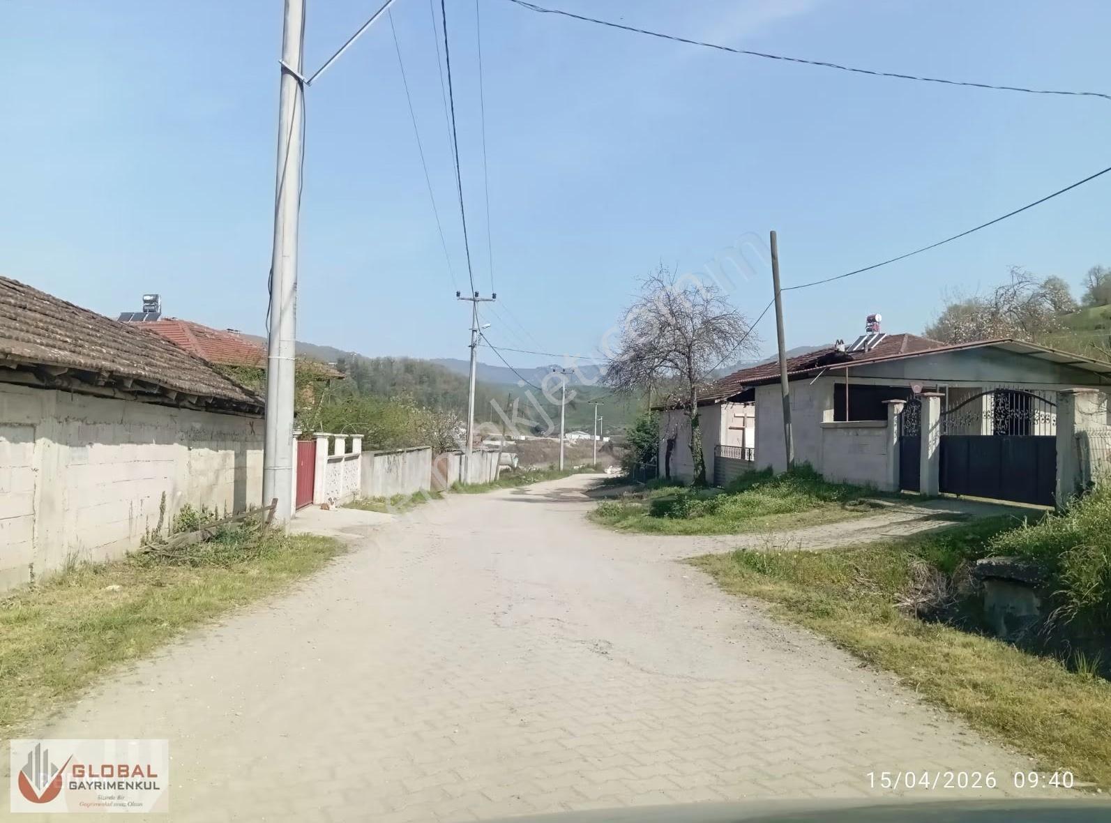 Global'den Köy İçinde Melen Çayı Manzaralı Müstakil Ev Ve Arsası - Görsel 28
