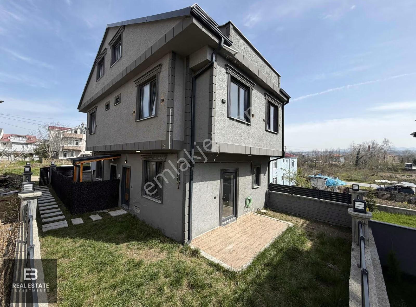 Sakarya Kocaali'de 3+1 Müstakil Bahçeli Tripleks Satılık Villa - Görsel 8