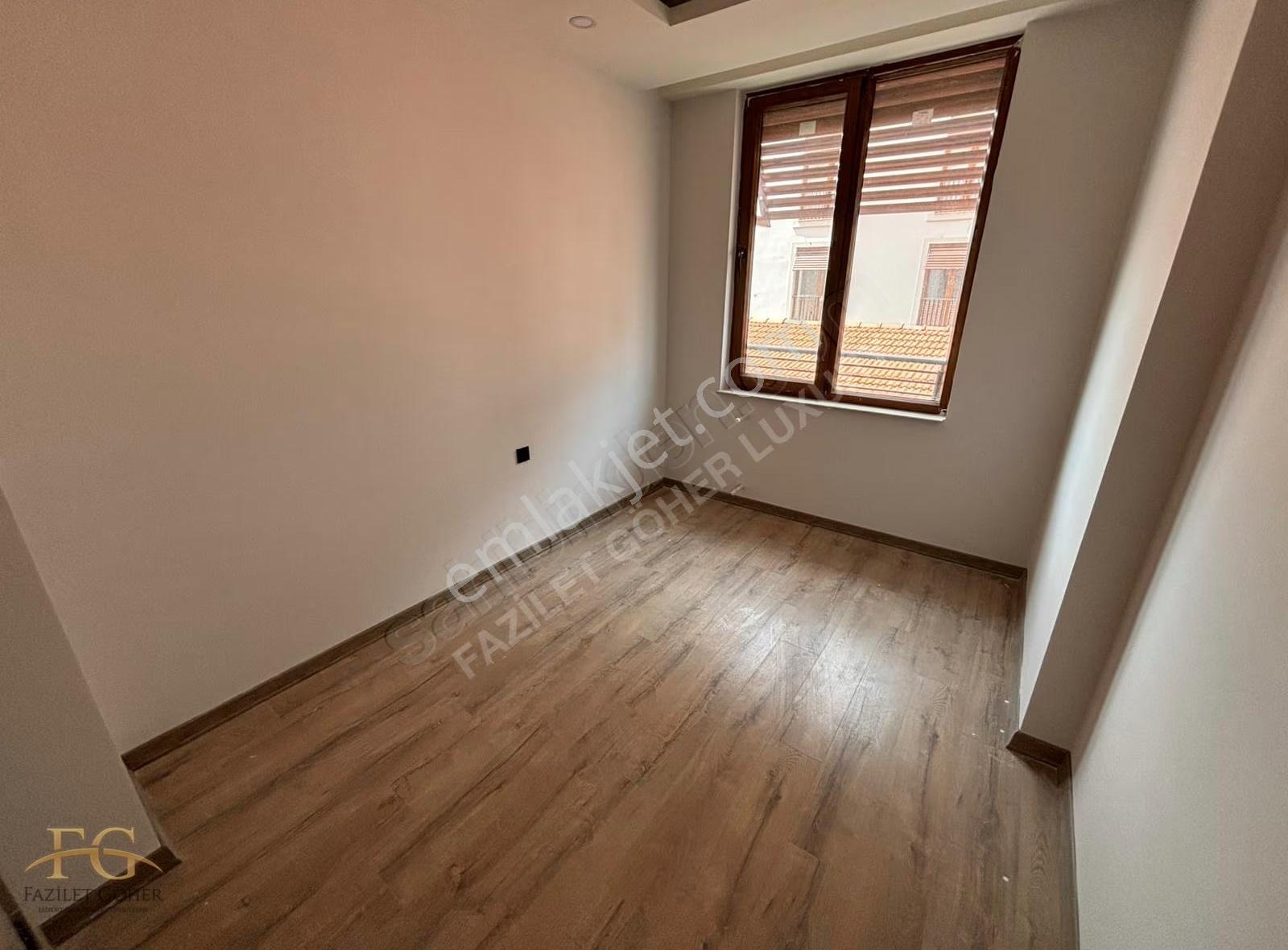 Antalya Korkuteli Çarşı Merkezde 2+1 Geniş Ve Kullanışlı Daire - Görsel 5