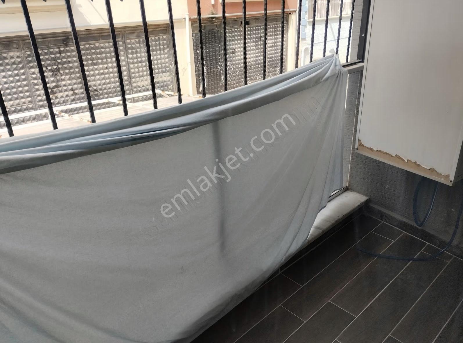 Eşref Emlak, Görükle'de Eşyalı, Kiralık 1+1 Daire - Görsel 12