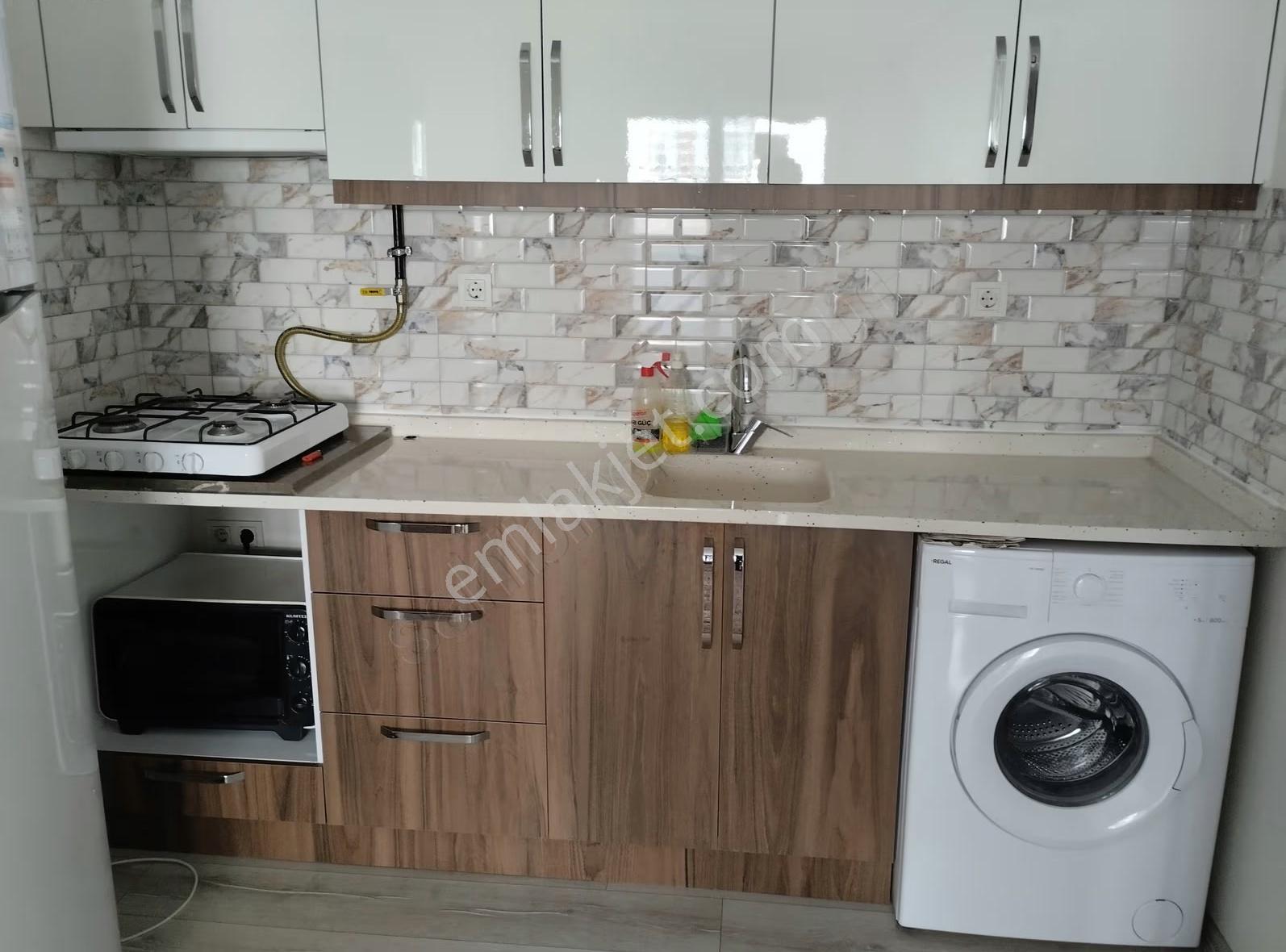 Eşref Emlak, Görükle'de Eşyalı, Kiralık 1+1 Daire - Görsel 9