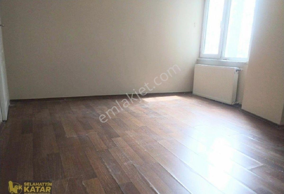 Hacıseyfettin Mah.incirli Caddesi Altı.2+1.90m.2.kat.kombili Asansörlü Daire - Görsel 18