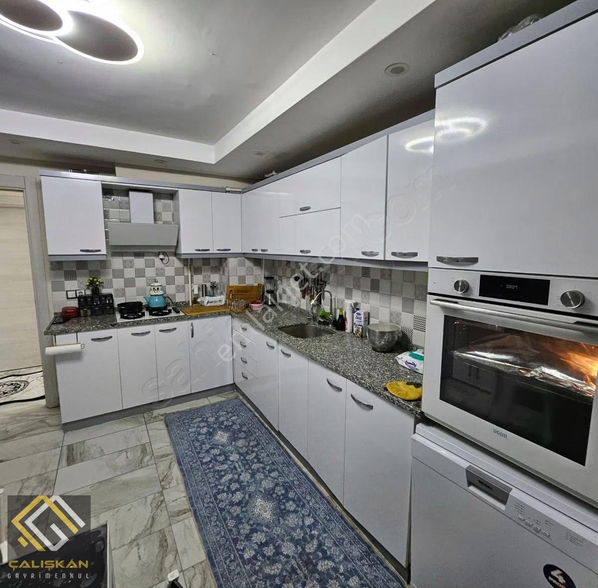 Çalışkandan Şemiklerde Site İçerisinde Lüks Satılık Daire - Görsel 3