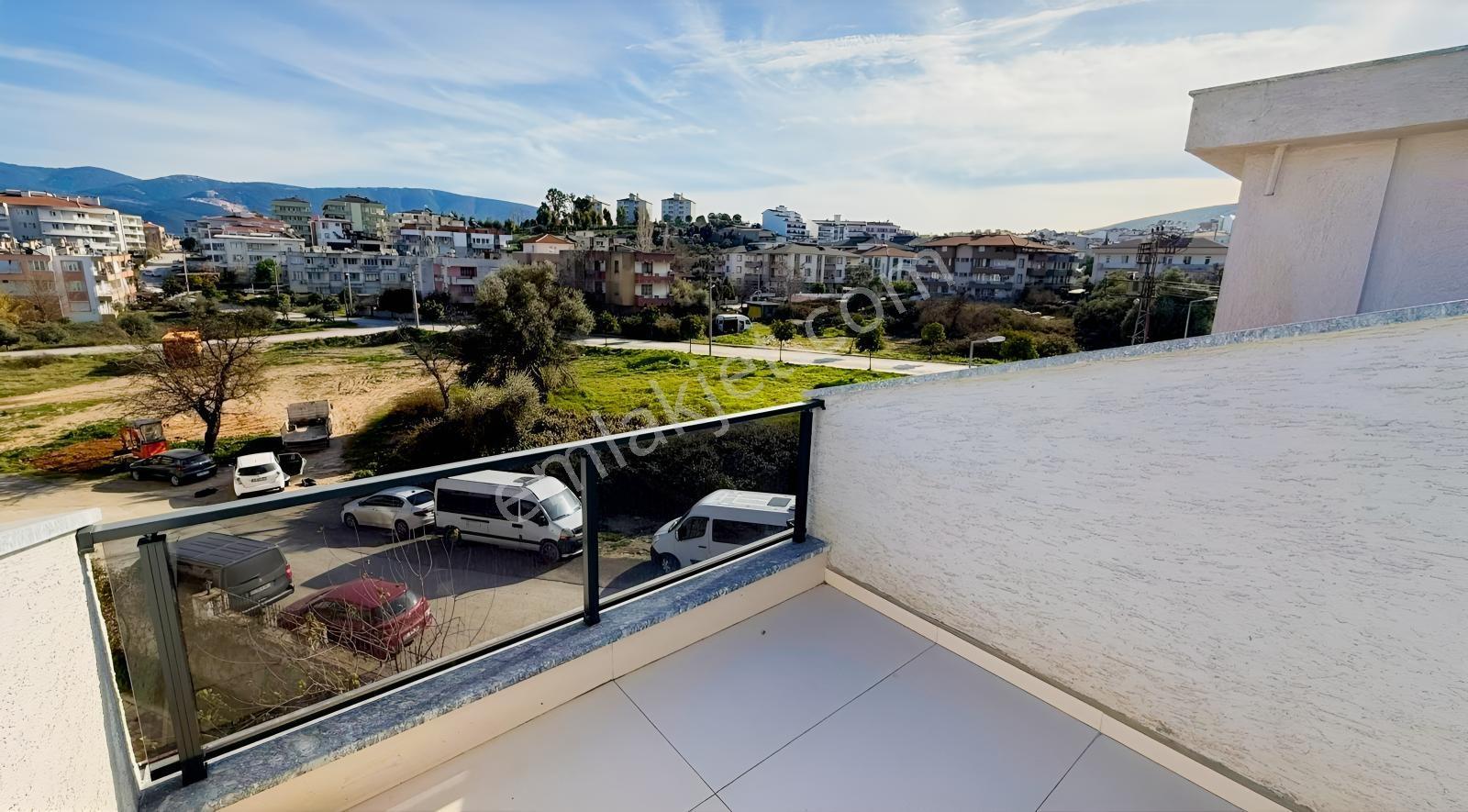Burgazda Geniş 3+1 Dubleks Otoparklı Sakin Lokasyon - Görsel 31
