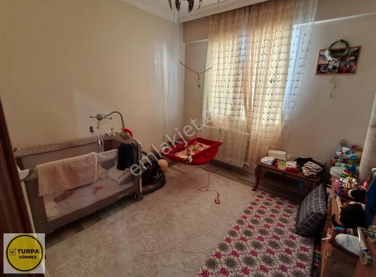 Turpa Sönmez'den Yüksek Giriş 3+1 Daire, 106m², Merkezi Konumda - Görsel 12