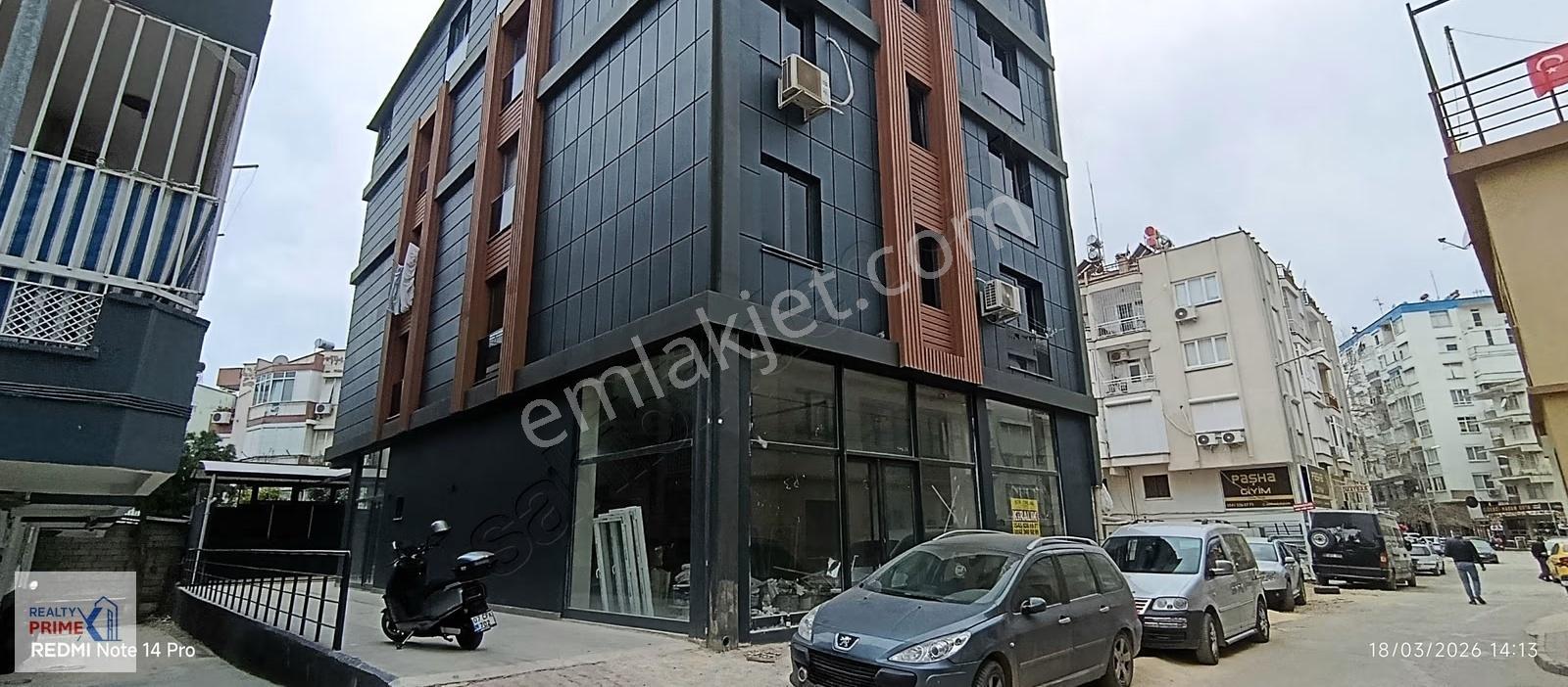 Güllük Cad. Kışla Mah Kiralık Sıfır Dükkan