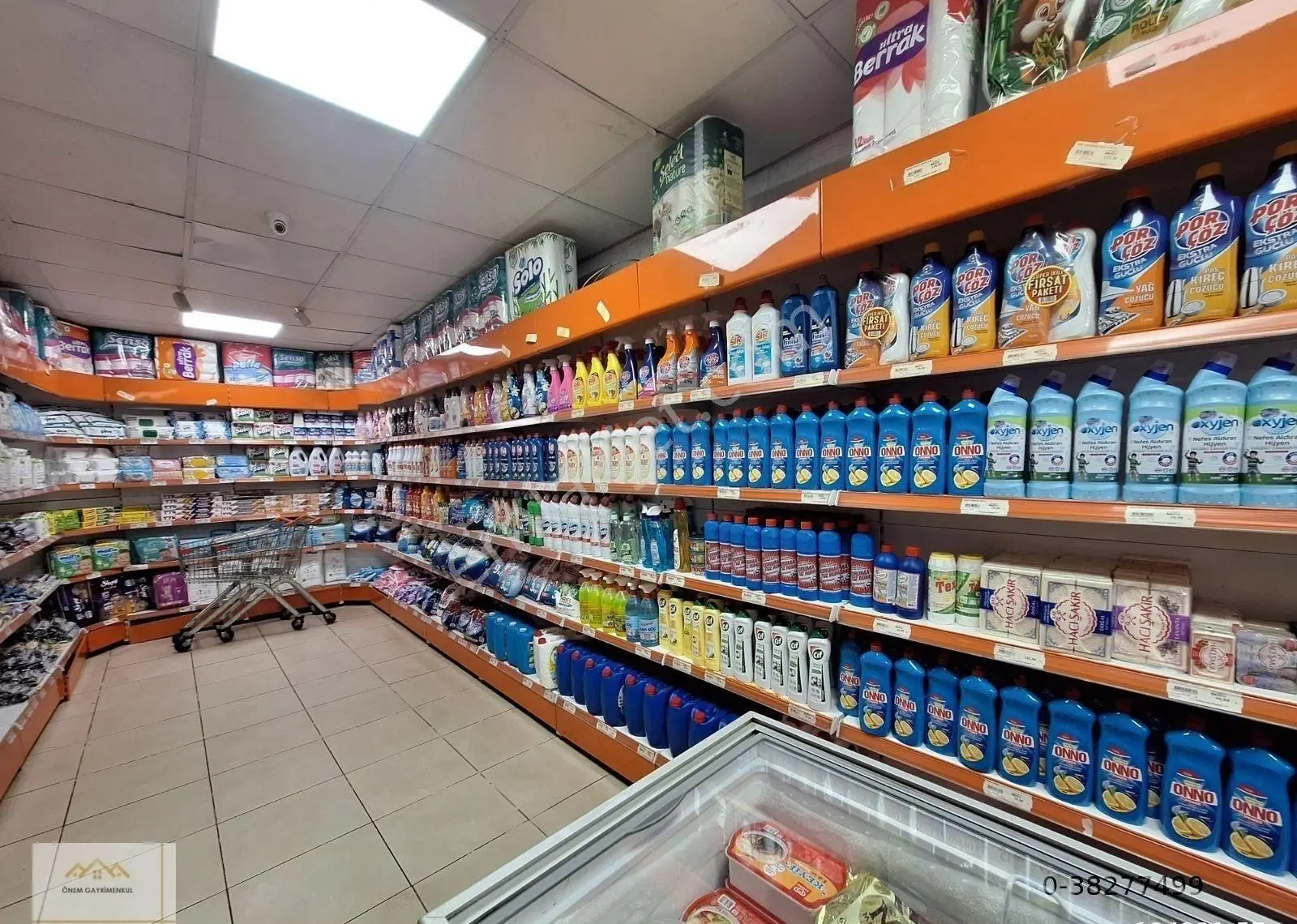 Kayışdağın'da Devren Satılık Market