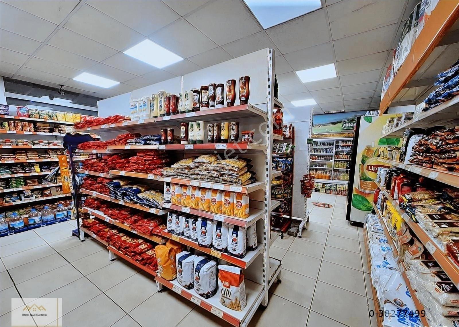 Kayışdağın'da Devren Satılık Market - Görsel 14