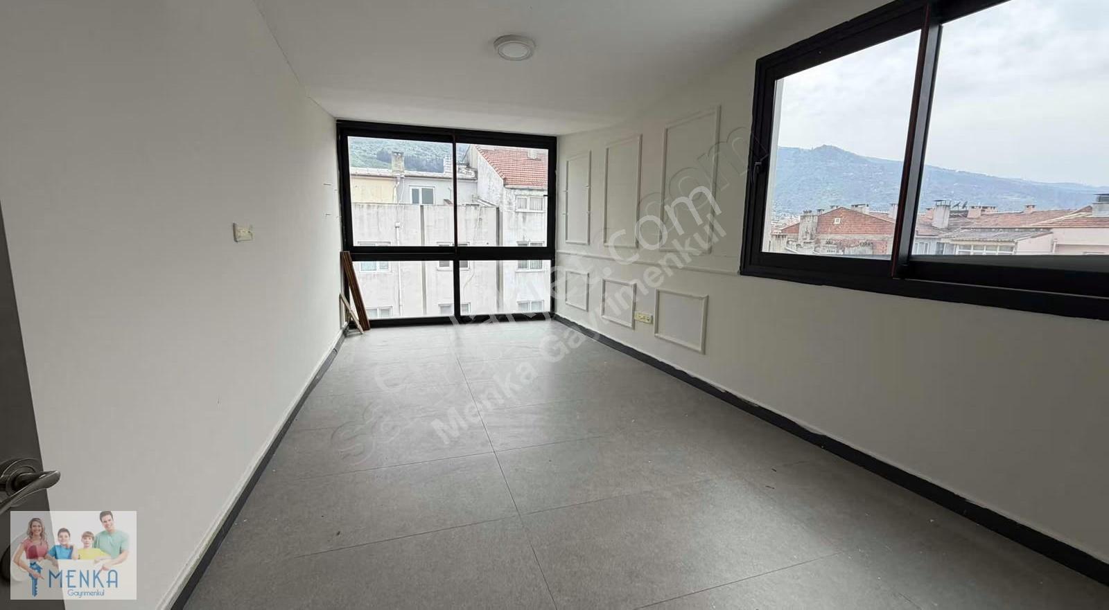 Manisa Şehzadeler Utku Mahallesinde 2+1 Büro & Ofis - Görsel 12