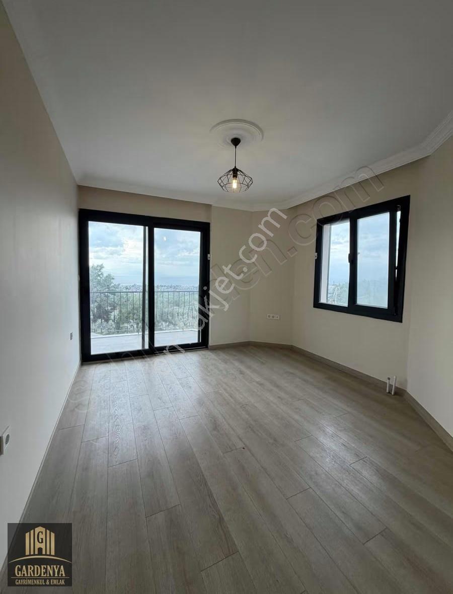 Full Deniz Manralı 900 M2 Arsa İçerisin De 6+2 Müstakil Villa - Görsel 8