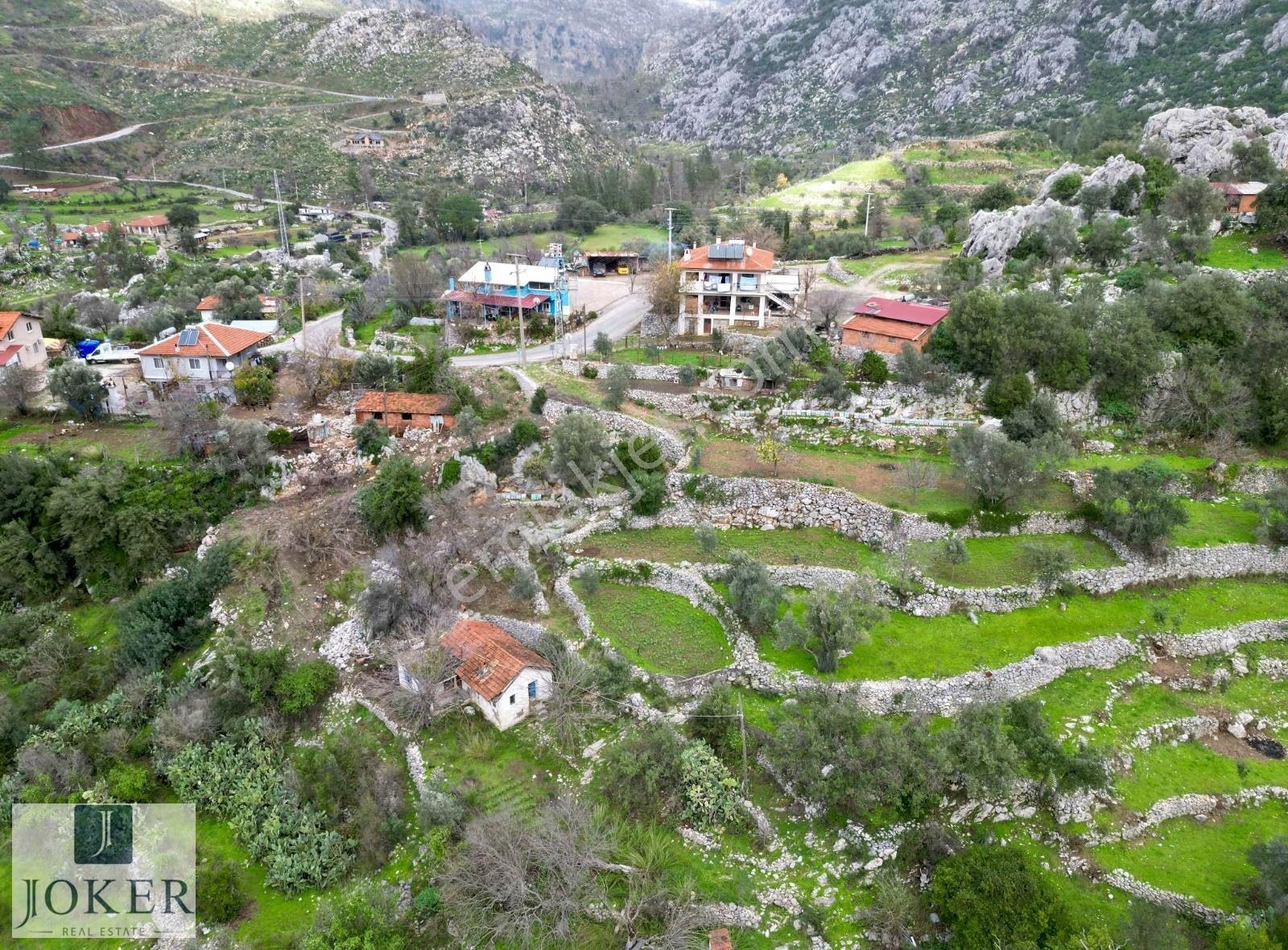 Joker: Marmaris Bayır Köy Merkezinde Evlere Komşu Tarla - Görsel 7