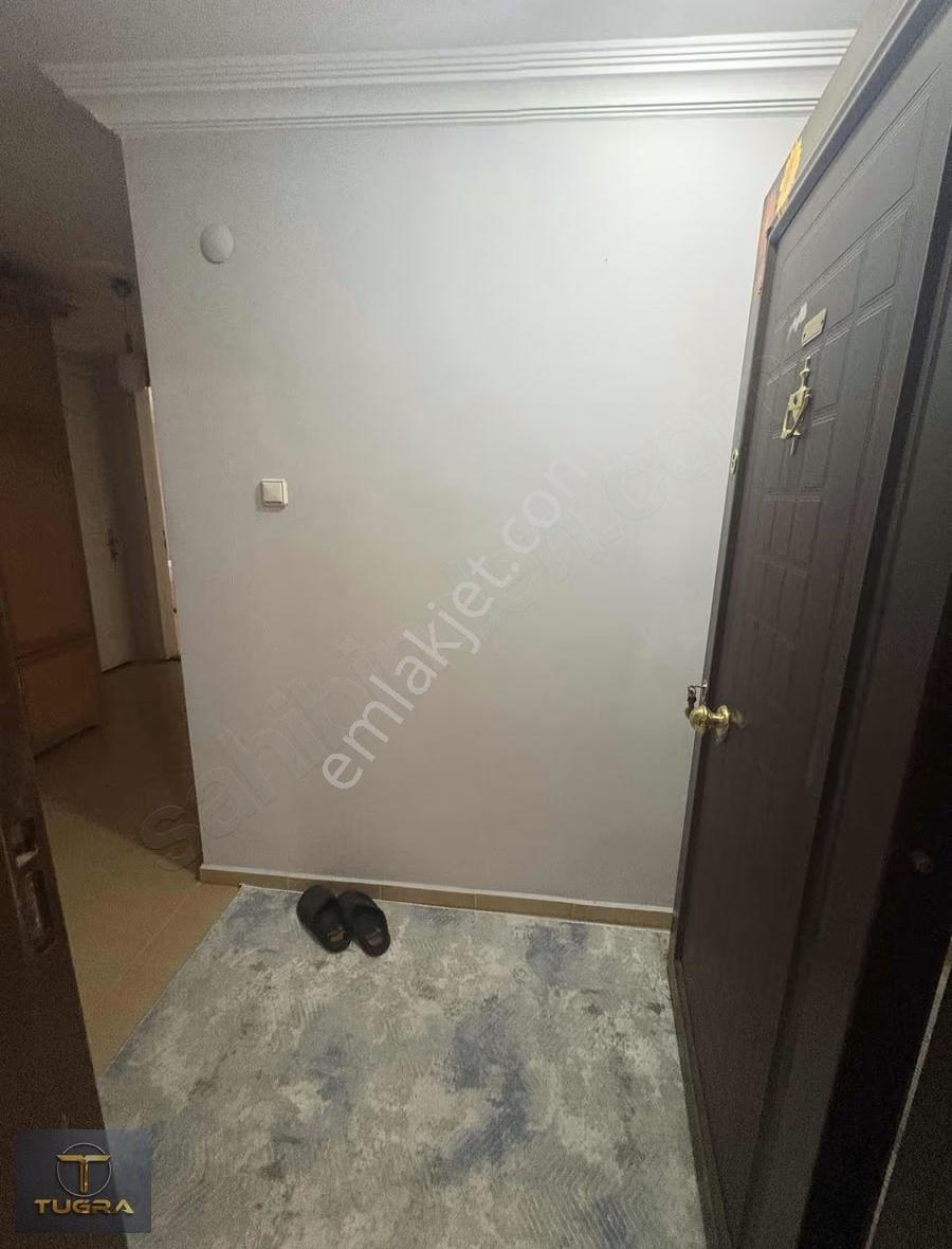 Tuğradan 2+0 Eşyalı Kiralık Daire