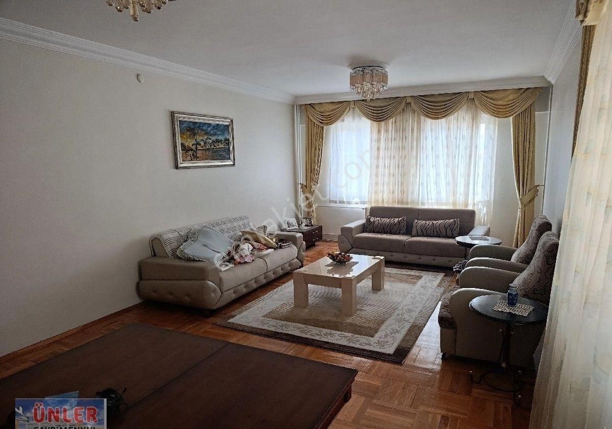 Eti Mahallesi Çiniliköşk Apt Satılık Geniş Komforlu Daire Kilerli Açık Otoparklı - Görsel 29
