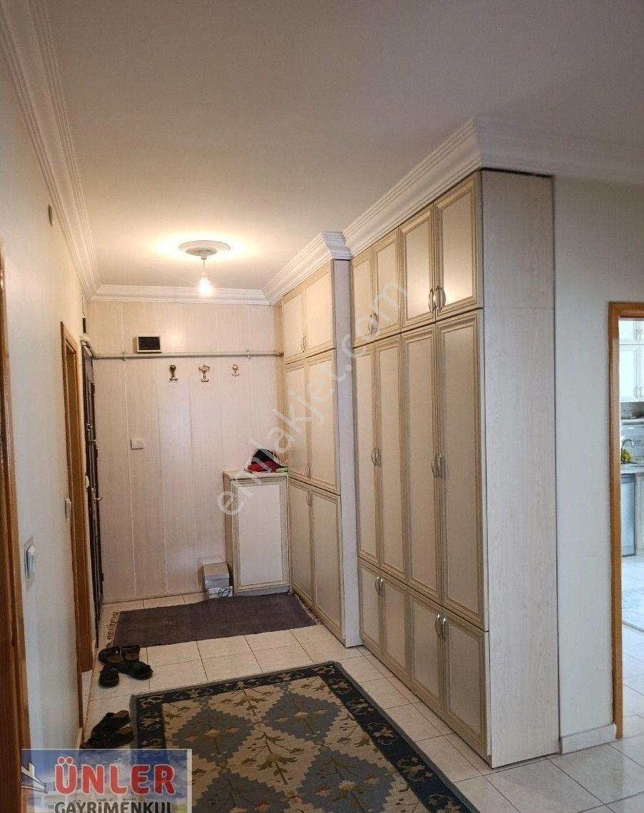 Eti Mahallesi Çiniliköşk Apt Satılık Geniş Komforlu Daire Kilerli Açık Otoparklı - Görsel 16