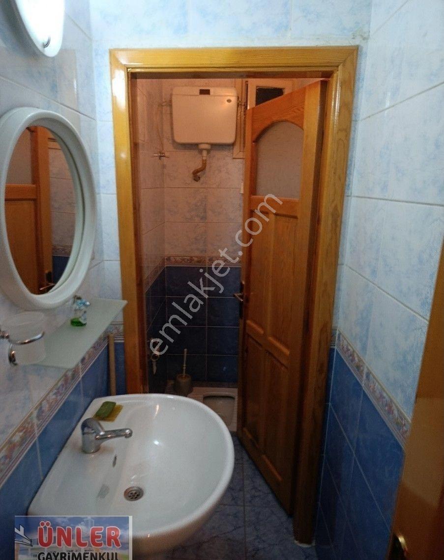 Eti Mahallesi Çiniliköşk Apt Satılık Geniş Komforlu Daire Kilerli Açık Otoparklı - Görsel 24