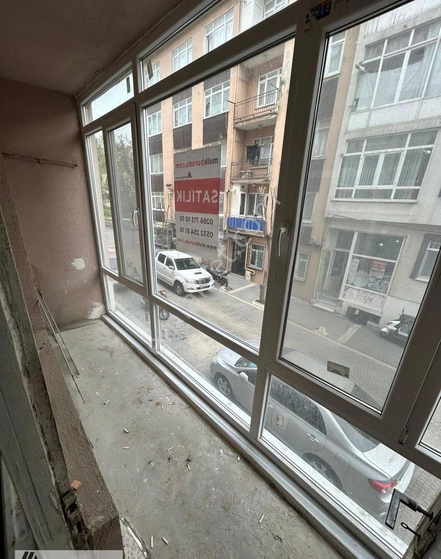 İhsaniye Mah. Köşe Başı 100 M2 Ara Kat 3+1 Satılık Daire - Görsel 17