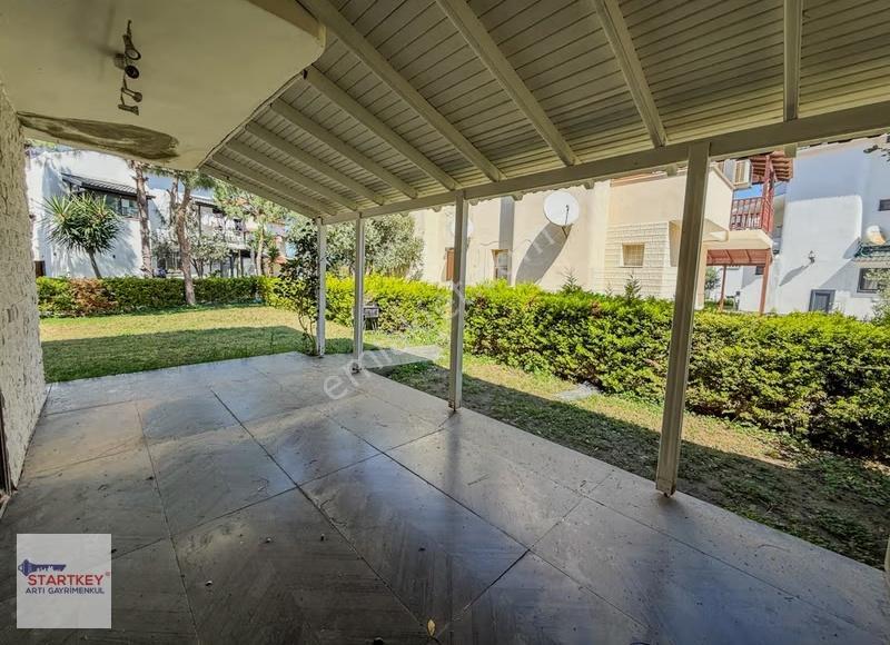 Çeşme Altınkum Öz Pırlanta Sitesi 4+1 Tripleks Satılık Villa - Görsel 5