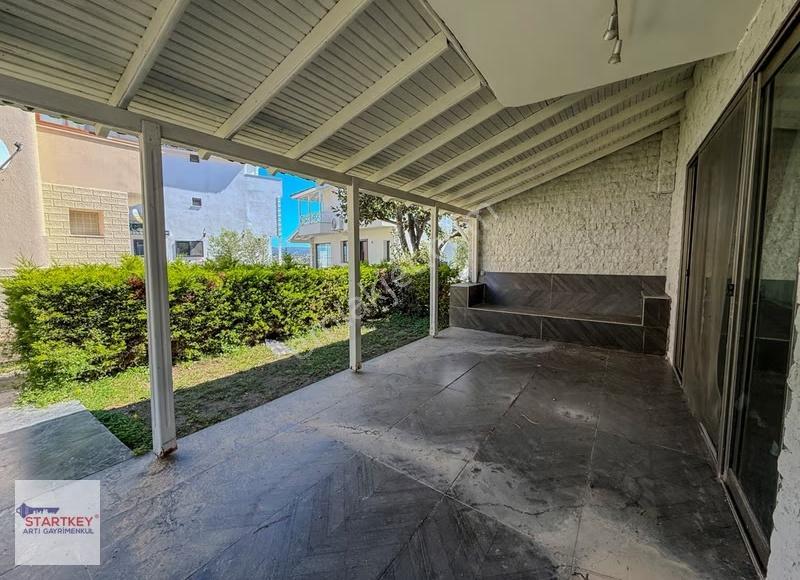 Çeşme Altınkum Öz Pırlanta Sitesi 4+1 Tripleks Satılık Villa - Görsel 4