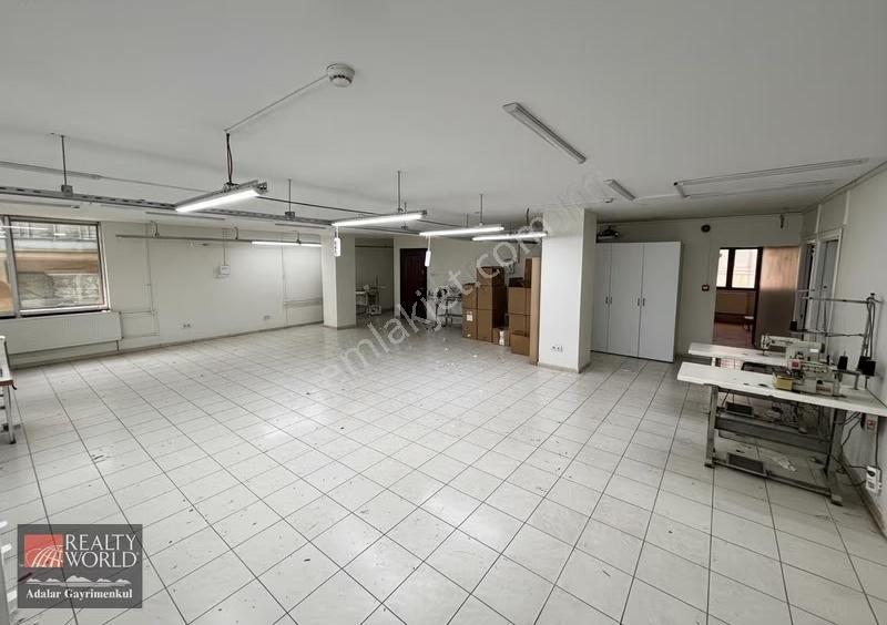 Pendik Kaynarca Metro Çıkışı E5 Üzeri Kiralık 240 M² Plaza Katı - Görsel 8